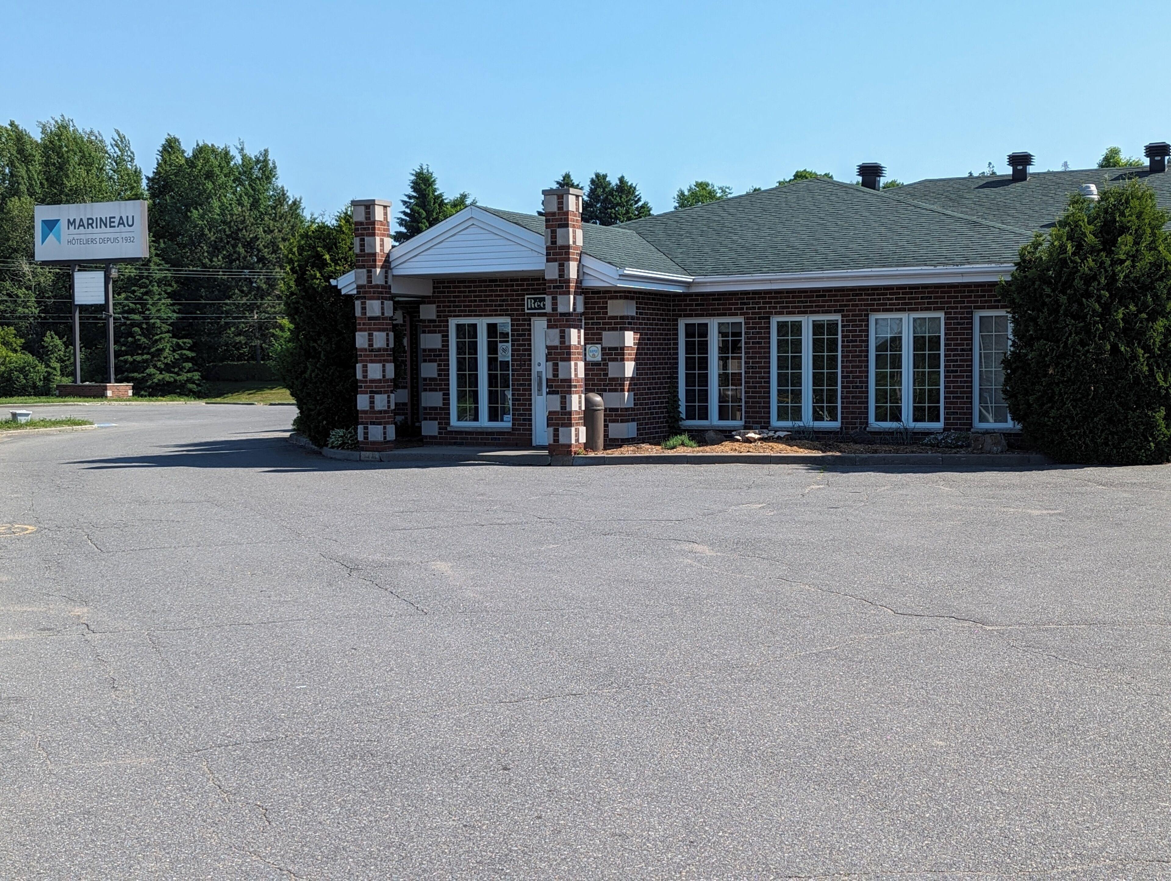 Where to Stay in Mauricie: 4 Best 3-Star Hotels